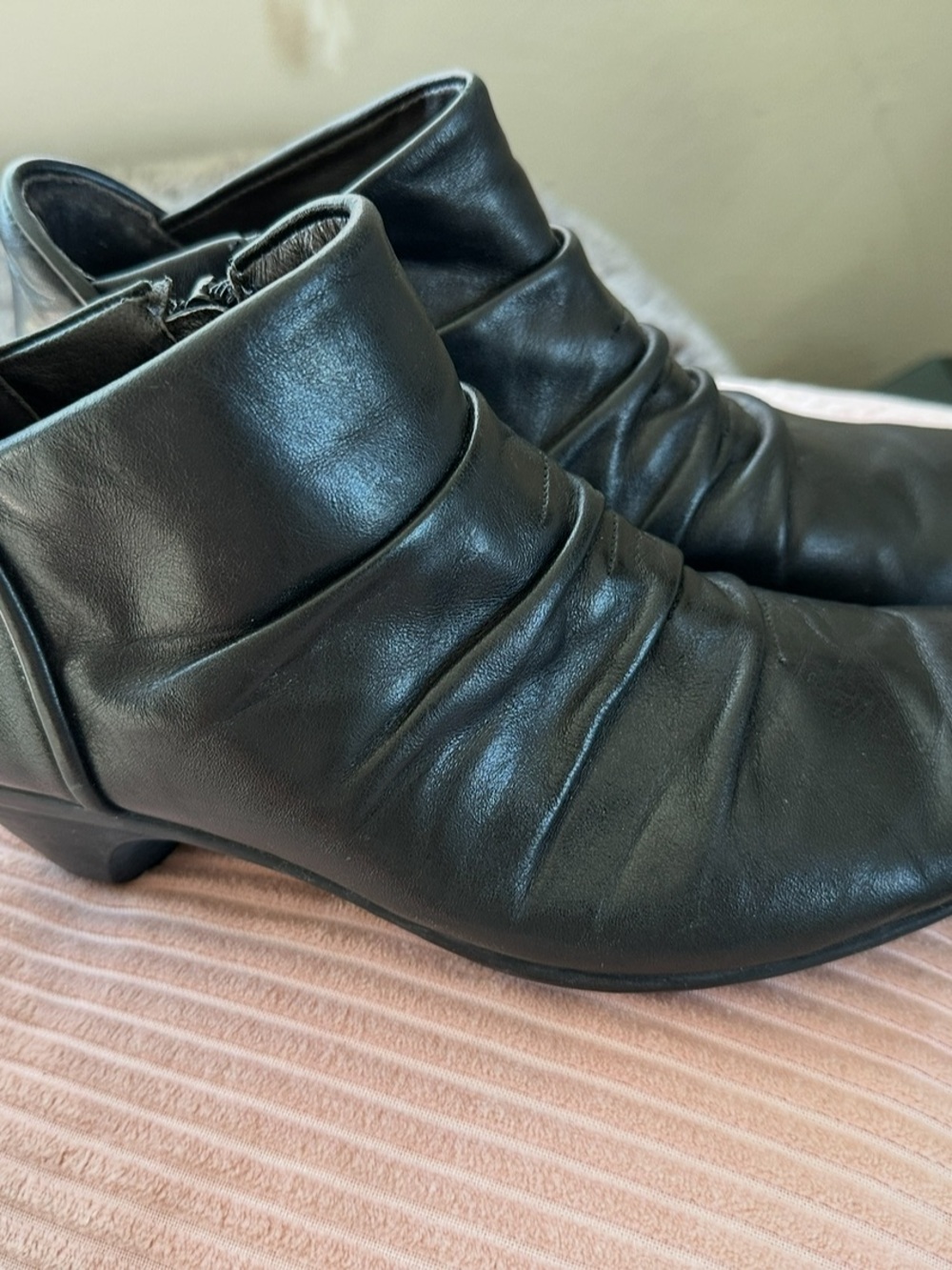 Naot Black Leather Ruffled Ankle Booties 41